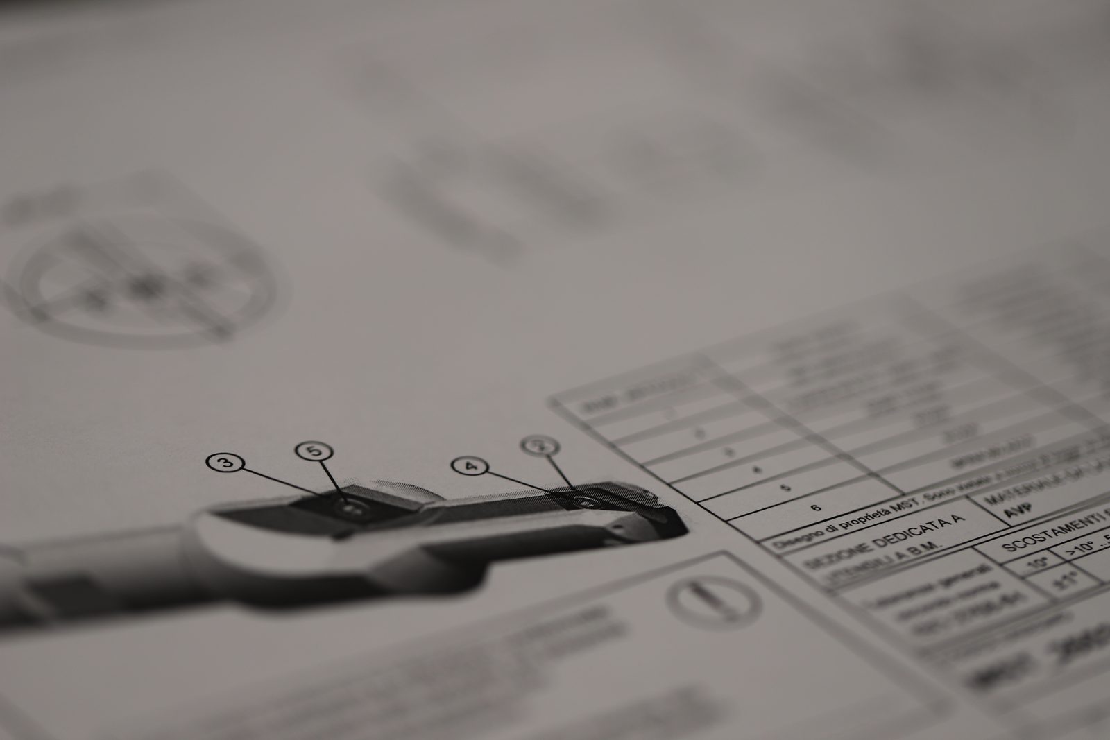 Disegno tecnico di un utensile speciale MST progettato su commessa